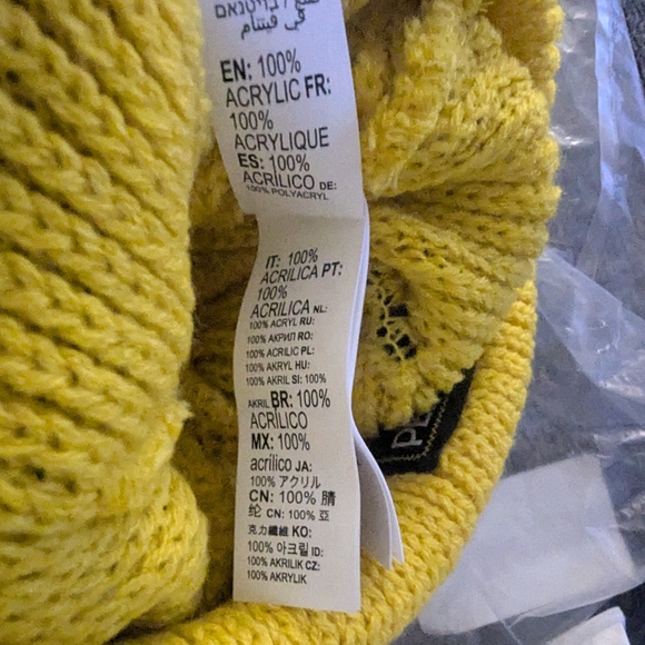 Quiksilver X Peanuts Beanie - Picture 5 of 5